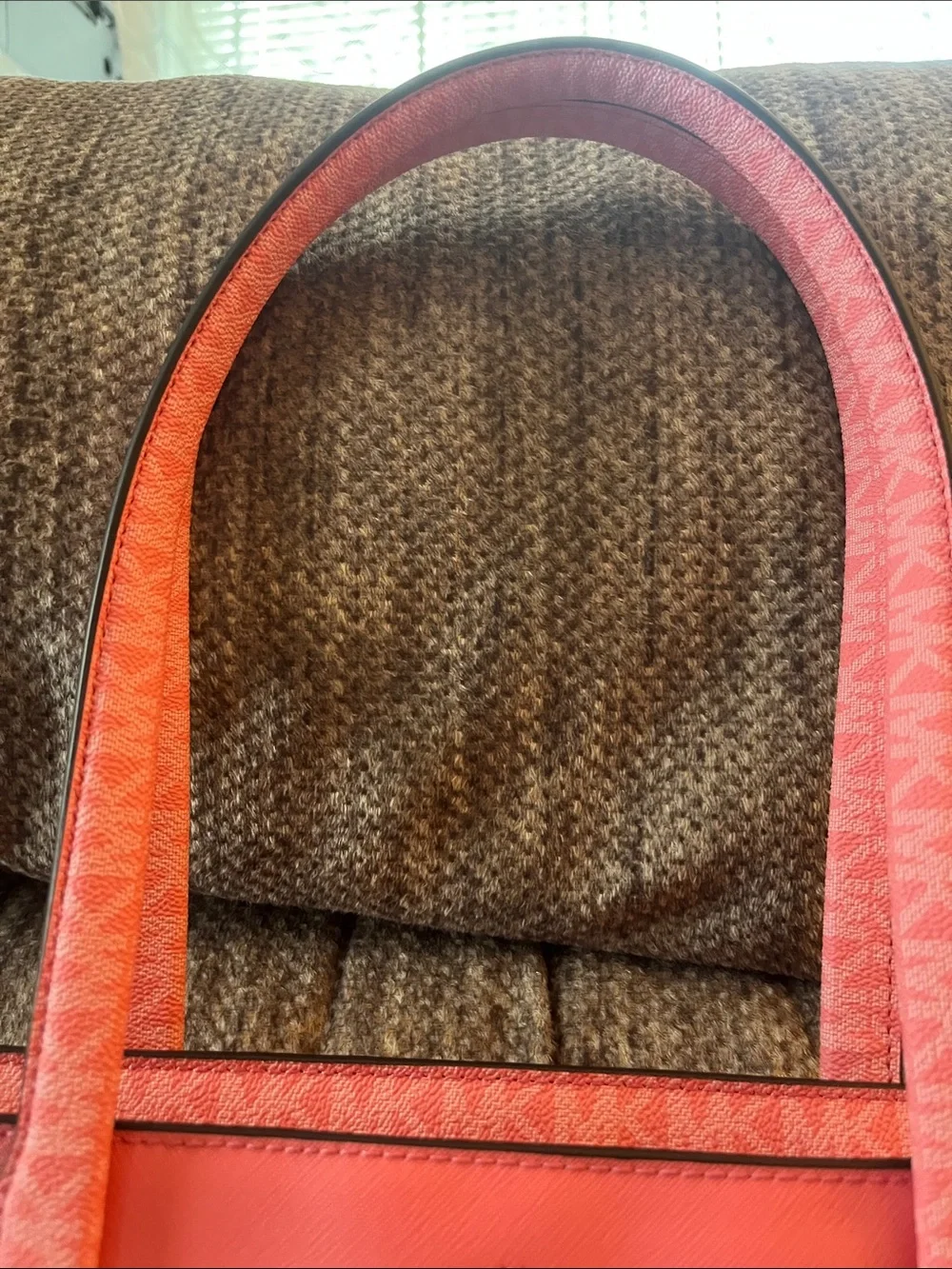 NWT Michael Kors Carmen Large Non-Leather Vegan Belted Tote Tea Rose